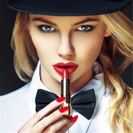 Enhancing your make up for sugar daddy date nights